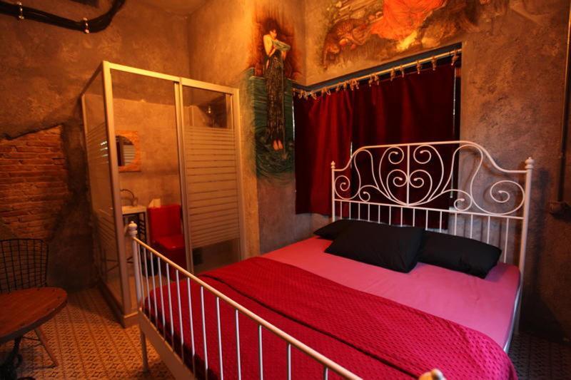 Role Street Hostel Antalya Bagian luar foto