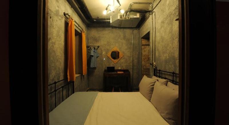 Role Street Hostel Antalya Bagian luar foto